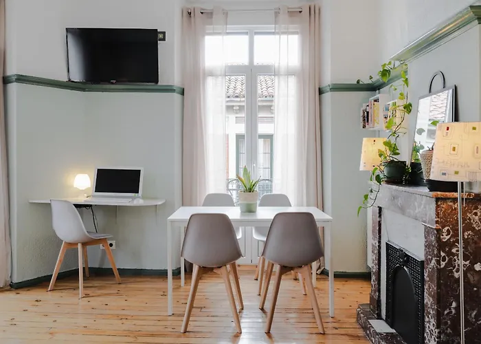 Barrio Humedo Entero Appart hôtel 3*